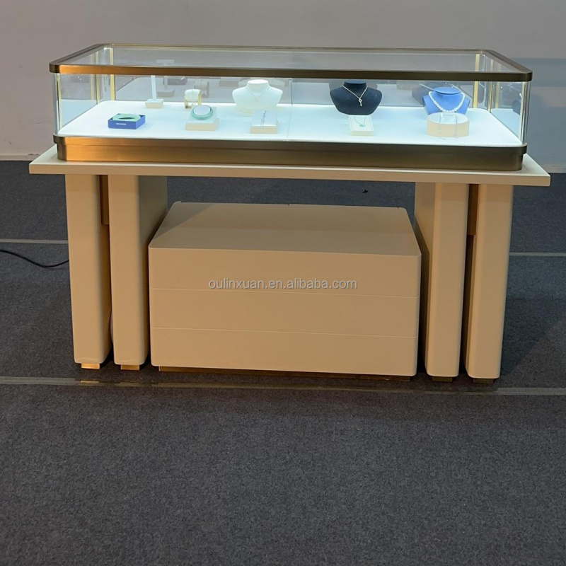 ตู้โชว์นาฬิกาและเครื่องประดับส - Jewelry And Watches Store บทวิจารณ์และราคา