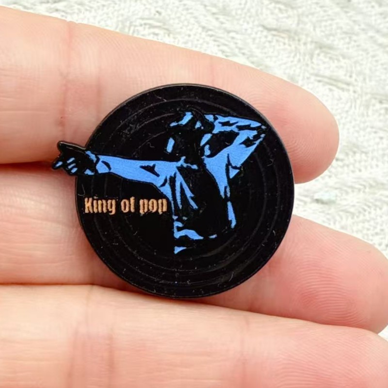 ชุดเข็มกลัดโลหะลายวงดนตรีร็อกค - Vintage Brooch Pin บทวิจารณ์และราคา