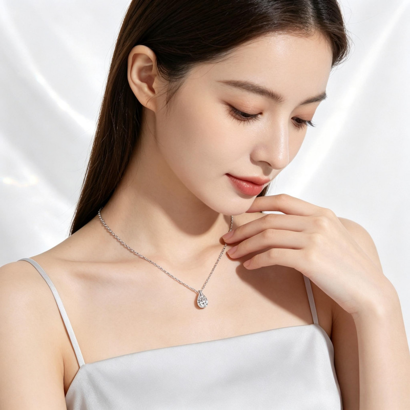 จี้สร้อยคอทรงหยดน้ำเงินเพอริดอ - Crystal Choker Necklace บทวิจารณ์และราคา